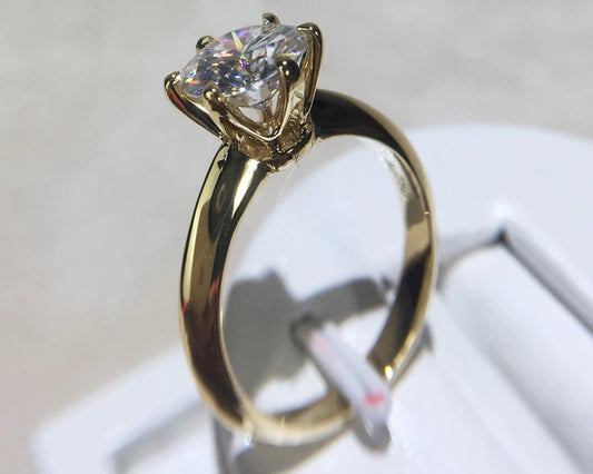 Gold Solitaire 8mm 2.0ct Zirconia Stone