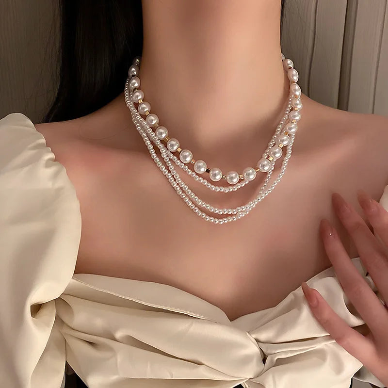 Women's Pearl Necklaces