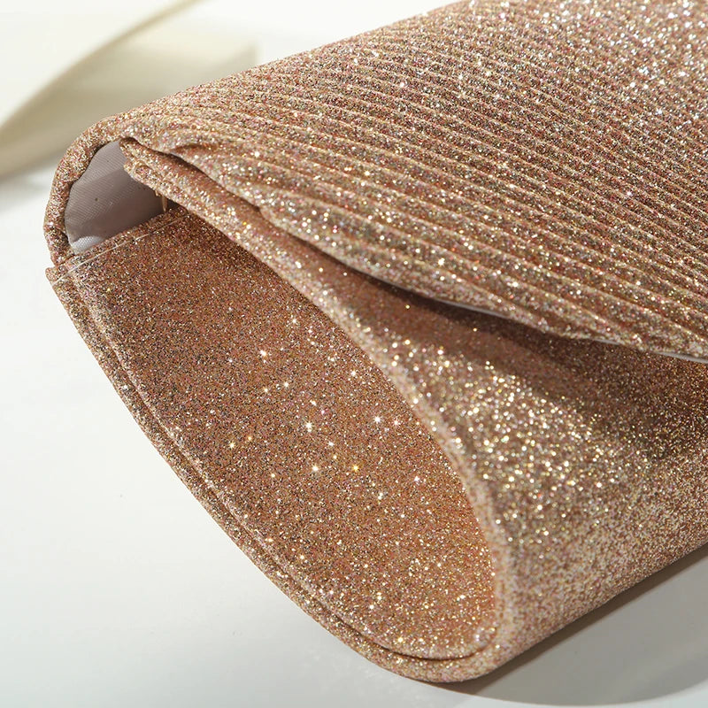 Women's Elegant Chain and Clutch/Dinner Bag