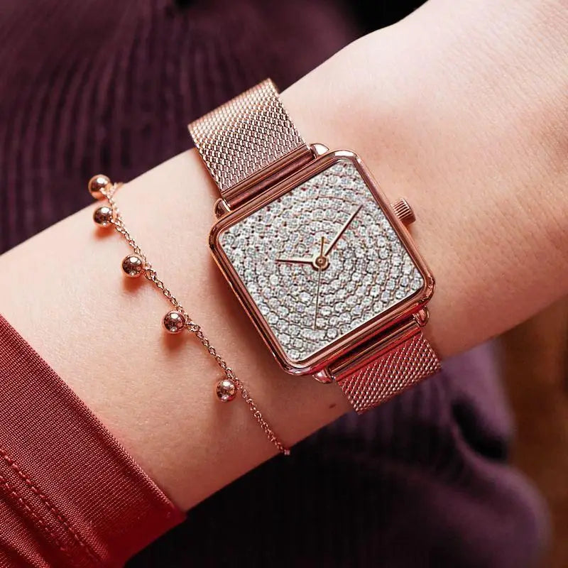 Women Watch Analog Quartz