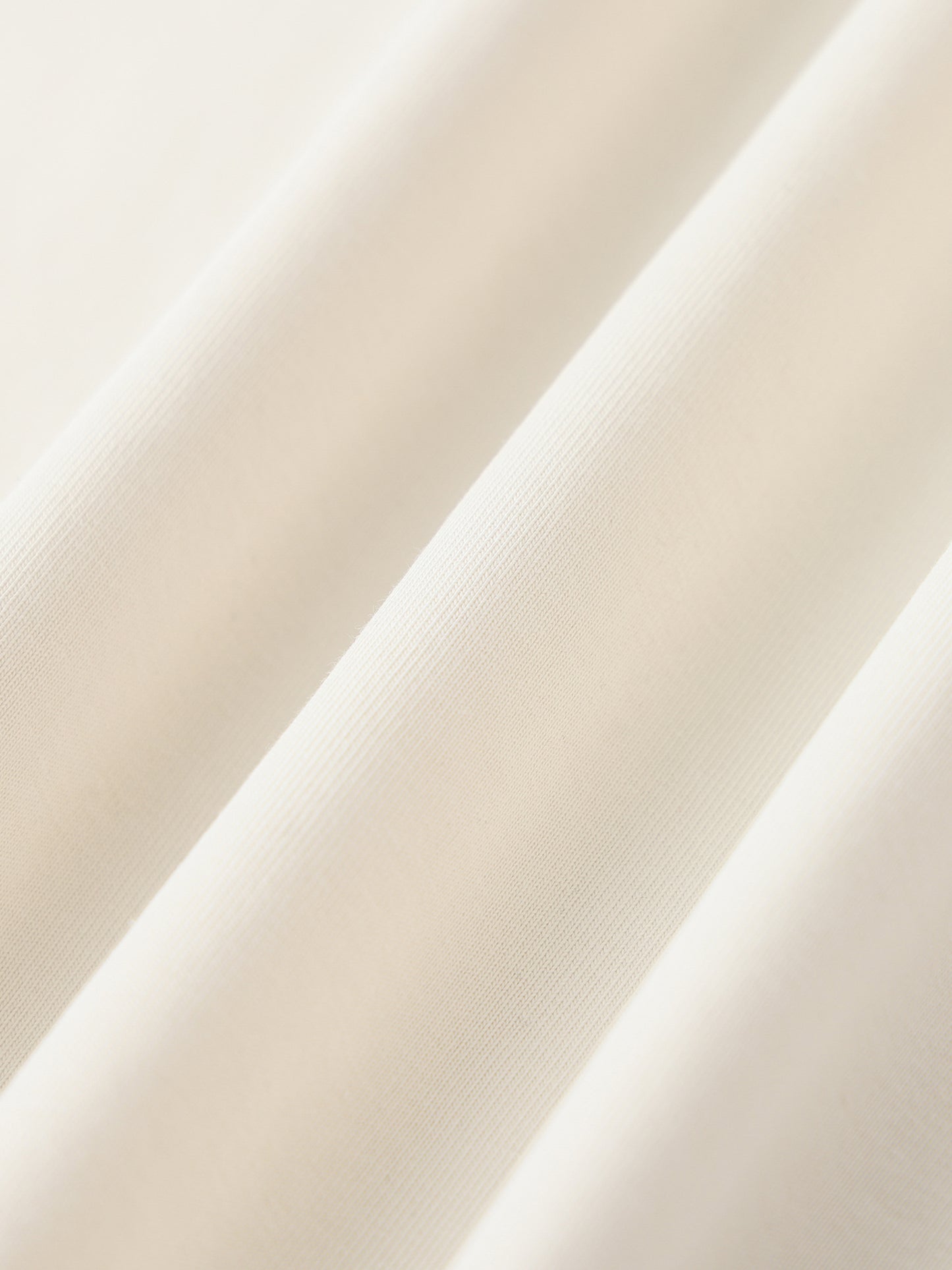 Essential Standard Shoulder T-Shirt