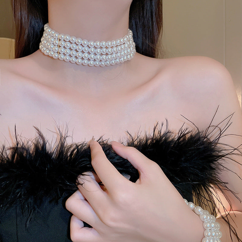 Women's Pearl Necklaces